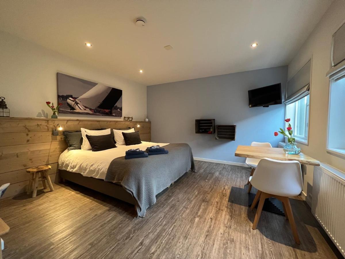 Bed and Breakfast Mid83 Woudsend Exteriér fotografie